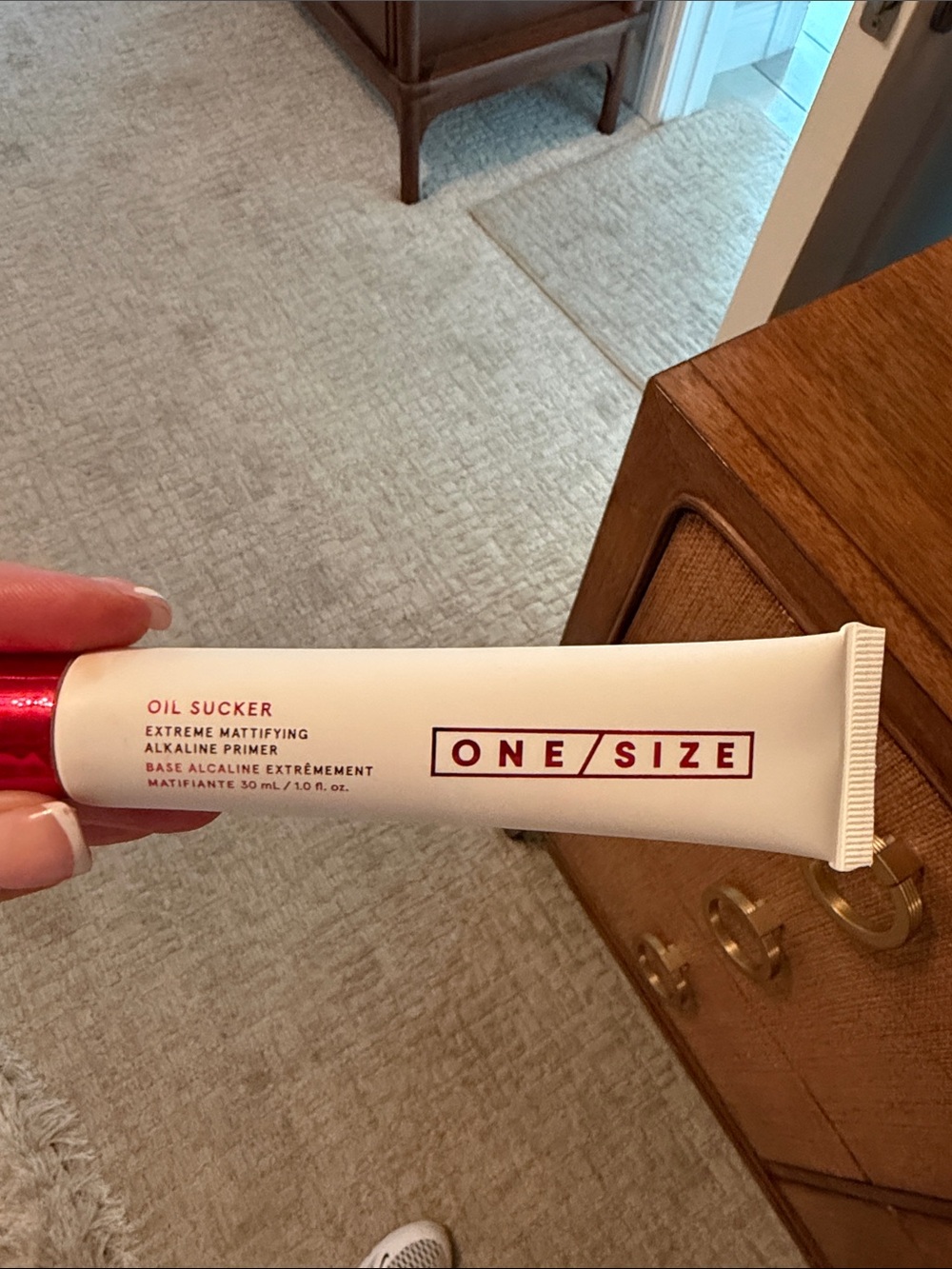 ONE/SIZE Oil Sucker Extreme Mattifying Primer - White with Red Accents